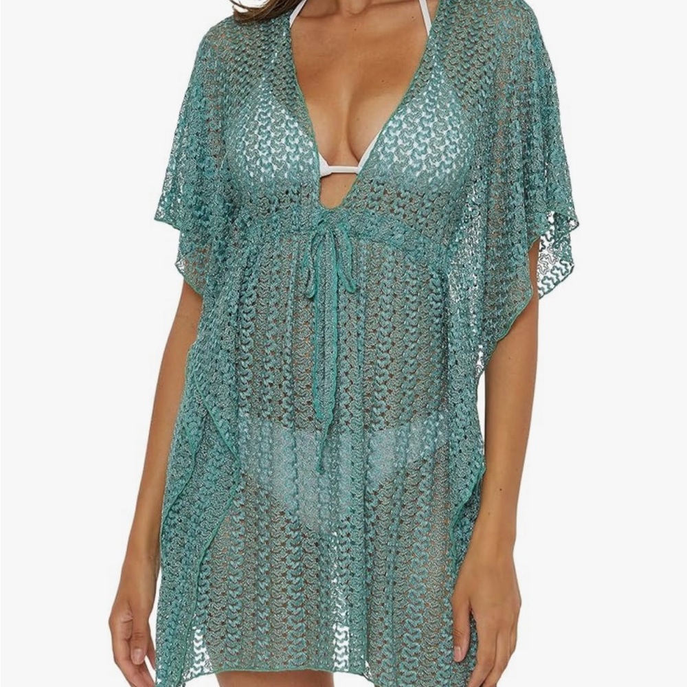 Becca golden crochet tunic size XS-S